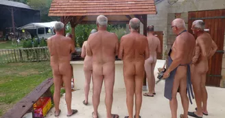 Camping naturiste Les Fourneaux