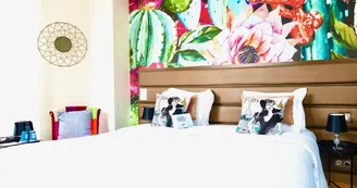 Hôtel Kyriad Spa Vichy Cinq Mondes