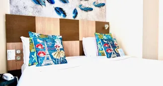 Hôtel Kyriad Spa Vichy Cinq Mondes