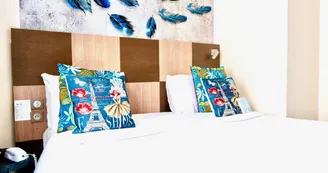 Hôtel Kyriad Spa Vichy Cinq Mondes