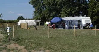 Camping canin Le Grand Larue