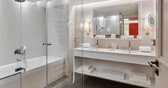 Hôtel-Restaurant Le Château Saint-Jean