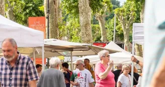Marché local de Cusset