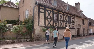 Village de Droiturier, site clunisien