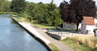 Halte nautique de Coulanges