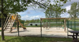 Aire de jeux enfants - Tronget