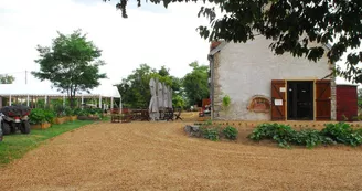 Village toue du Domaine des Demoiselles