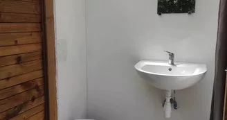 Tentes lodge au camping Domaine la Chabanne