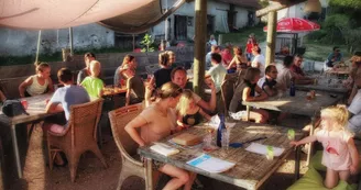 Tentes lodge au camping Domaine la Chabanne