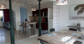 Gite La Cerisaie - Louchy-Montfand