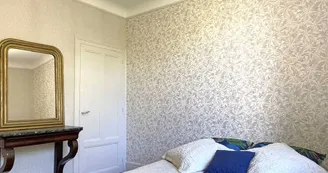 Chambre 2, Gîte La Cerisaie, Louchy-Montfand dans l'Allier en Auvergne