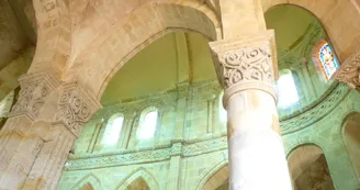 Les Pierres parlent - Eglise de Saint-Menoux