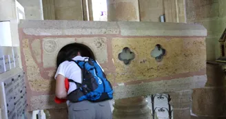 Les Pierres parlent - Eglise de Saint-Menoux