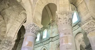 Les Pierres parlent - Eglise de Saint-Menoux