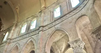 Les Pierres parlent - Eglise de Saint-Menoux