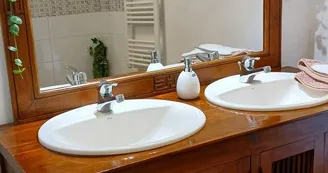 Les Gîtes de Louisette :  Le 1886