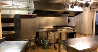 Établissement Au Chant du Grillon