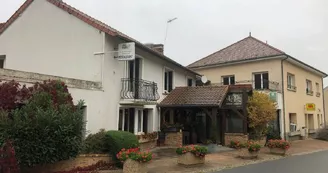 Établissement Au Chant du Grillon