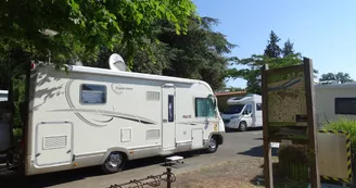 Aire-camping-car-champalud2©Anjou