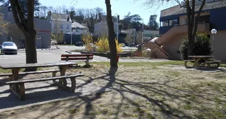 aire-sur-la-place-du-port-segré-49-accam-photo5