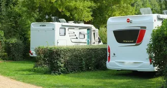 Camping Les Portes de l'Anjou 49 Durtal - Emplacements  (2)