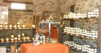 aire-à-la-ferme-auberge-de-la-touche-le-tremblay-49-accam-photo2