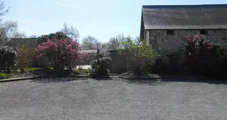 aire-à-la-ferme-auberge-de-la-touche-le-tremblay-49-accam-photo6