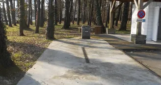 aire-de-la-foret-de-combree-49-accam-photo1