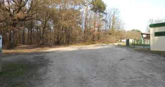 aire-de-la-foret-de-combree-49-accam-photo5