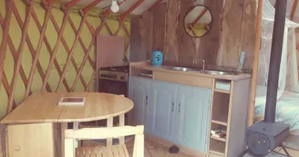 la-chouette-yourte-bécon-les-granits-49-hlo-photo6