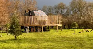 geode-bulle-lire-oa-hebergement-insolite-osez-mauges-©C.Deroch (2)