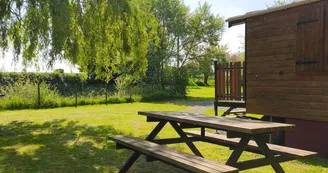 la-roulotte-4-saisons-le-louroux-béconnais-49-hlo-photo4