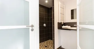 Rocaminori Troglo-hôtel_Louresse-Rochemenier - _9