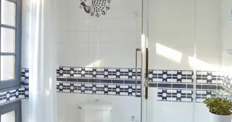 Hôtel saint Pierre - salle de bain_11