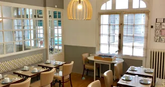 Hôtel Le Volney - Salle petit déjeuner_7