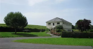 camping-les-grenettes-la-varenne-angers-nantes-anjou-osezmauges