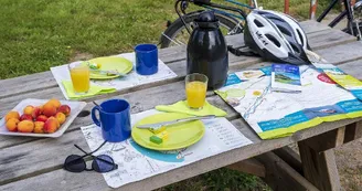 camping-ecoloire-sf-msl-petit-déjeuner-ôsezmauges-anjou