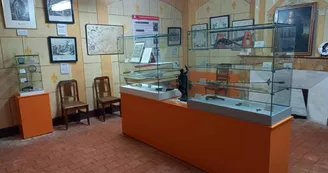 Vitrines, Musée Cathelineau, Le-Pin-en-Mauges