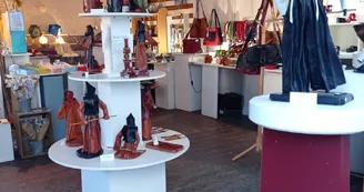 Boutique-atelier artisans d'art créateurs