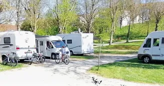 Camping de Bourg-Charente