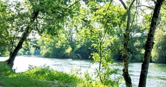 Camping de Bourg-Charente