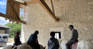 Les petites écuries de Genac