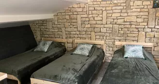 Dortoir 3 pers. - Camping Le Buron