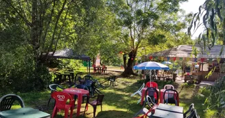 La Paillotte de l'ïle de la Baine