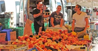 Marché hebdomadaire de Ruoms