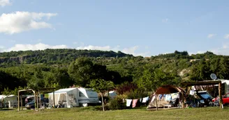 Aire de service/accueil camping-car au camping les Arches