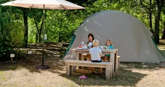 Aire de service/accueil camping-car au camping les Arches