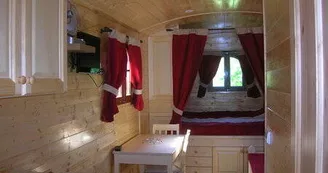 Roulotte au Domaine de Briange