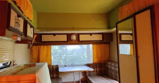 Les Soleillas - Caravane rétro (1-4 pers.)