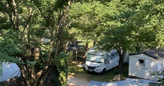 Aire de service camping-cars "Les Roches"